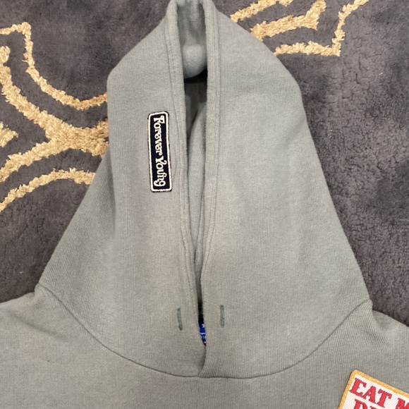 Junk Food Hoodie with cut off sleeves and patches Army Green - Picture 3 of 9